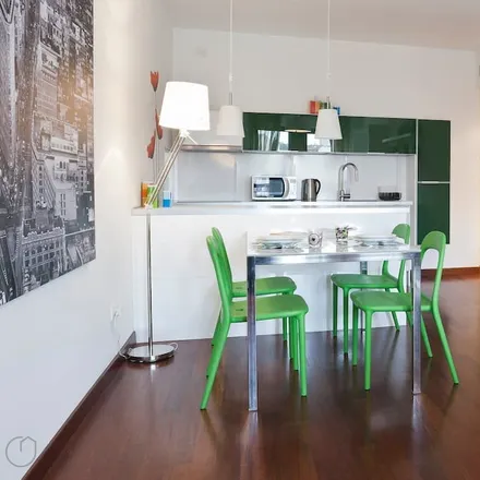 Rent this studio apartment on Via Alzaia Naviglio Pavese 20