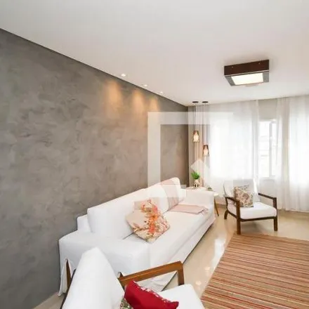 Rent this 3 bed house on Rua Pedra Bonita in Lauzane Paulista, São Paulo - SP