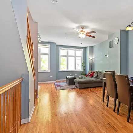 Image 5 - 335 East 17th Street, Chicago Heights, IL 60411, USA - Townhouse for sale