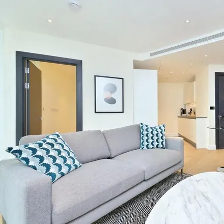 Rent this 2 bed apartment on Camellia House in Queenstown Road, London