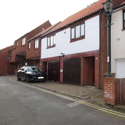 Rent this 2 bed townhouse on Dog and Duck Lane in Beverley, HU17 9ER