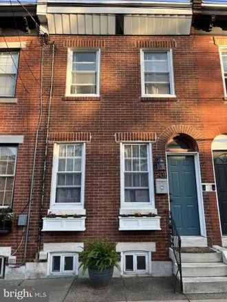 Image 1 - 2431 Memphis Street, Philadelphia, PA 19125, USA - House for rent