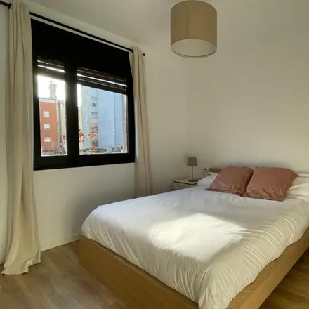Rent this 3 bed apartment on Carrer del Rosselló in 384, 08025 Barcelona