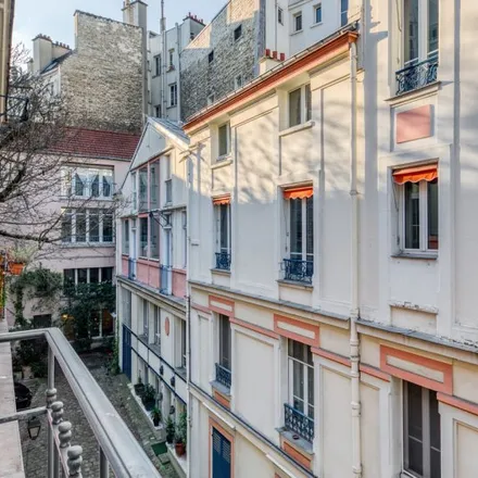 Image 18 - 241 Rue du Faubourg Saint-Honoré, 75008 Paris, France - Apartment for rent