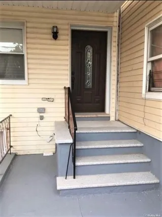 Buy this 4 bed house on 1281 East 223rd Street in New York, NY 10466