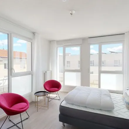 Image 3 - 60 Rue des Bienvenus, 69100 Villeurbanne, France - Apartment for rent