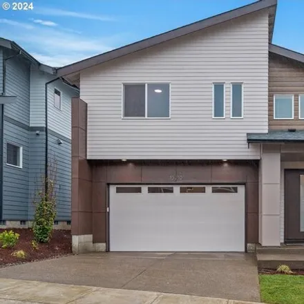 Buy this 4 bed house on 15224 Southwest Coolwater Lane in Tigard, OR 97224