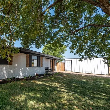 Image 8 - 414 Palo Pinto Street, Millsap, Parker County, TX 76066, USA - House for sale