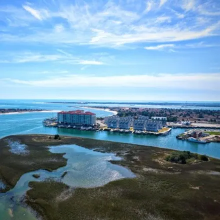 Image 6 - Olde Towne Yacht Club Drive, Morehead City, NC 28516, USA - Condo for sale