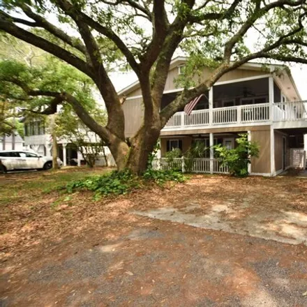 Image 1 - 258 16th Avenue South, Surfside Beach, Horry County, SC 29575, USA - House for sale