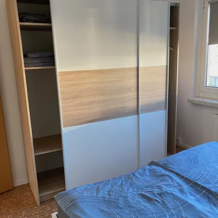 Rent this 3 bed apartment on Sportfreunde Chemnitz Süd e.V. in Eisenweg 115, 09123 Chemnitz