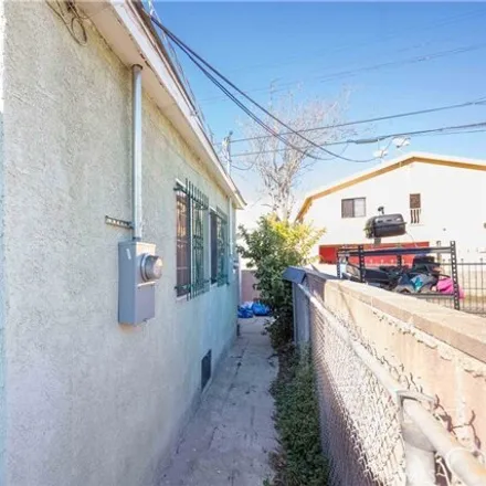 Image 8 - 6146 Wall Street, Los Angeles, CA 90003, USA - House for sale