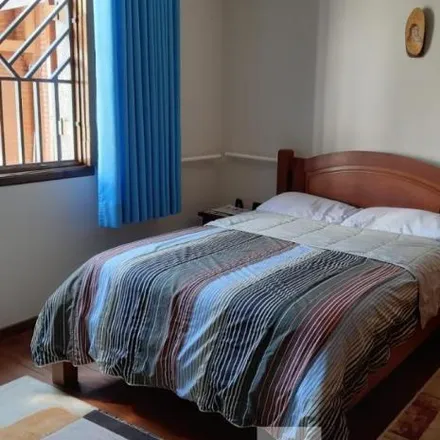 Buy this 3 bed house on Avenida Manoel Affonso Ferreira in Nova Campinas, Campinas - SP