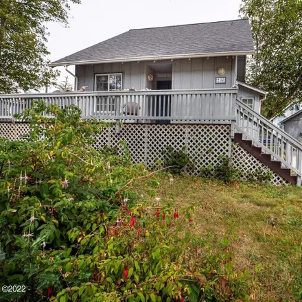 Buy this 2 bed house on 236 Jennifer Drive in Yachats, Lincoln County