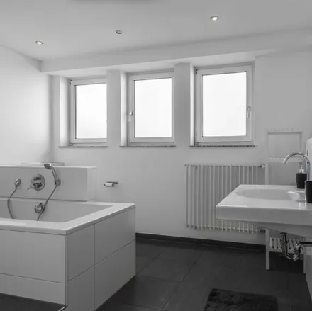 Image 7 - moveorespiro | studio west, Leuschnerstraße 36, 70176 Stuttgart, Germany - Apartment for rent