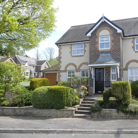 Rent this 4 bed house on Collingwood Road in Maidenbower, RH10 7WG