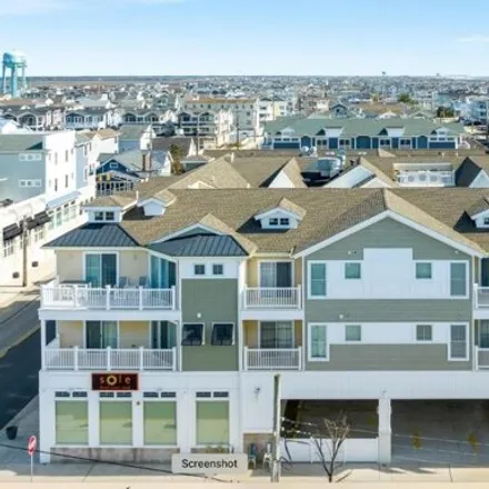 Buy this 3 bed condo on 8667 Landis Avenue in Sea Isle City, Cape May County