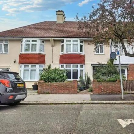 Buy this 3 bed townhouse on Abingdon Road in London, SW16 5QP
