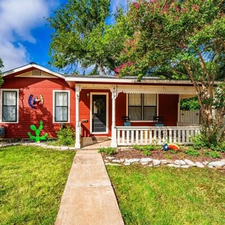 Buy this 2 bed house on 449 West San Antonio Street in Fredericksburg, TX 78624