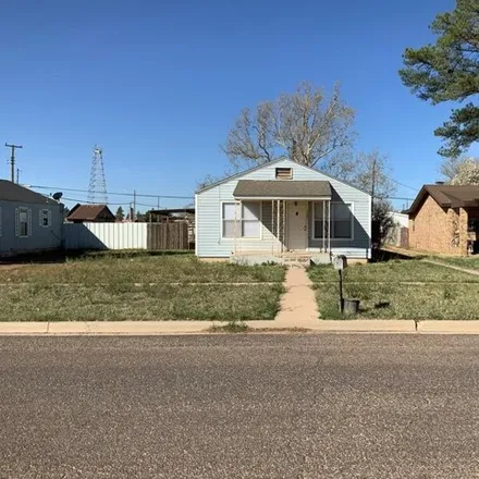 Buy this 3 bed house on Northwest 12th Street in Andrews, TX 79714