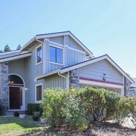 Buy this 4 bed house on 243 Loch Lomond Drive in Vacaville, CA 95687