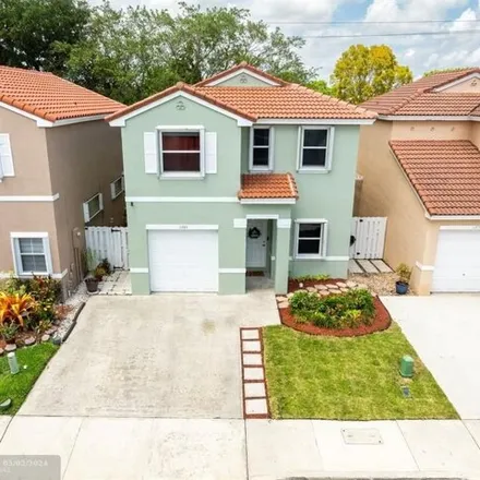 Buy this 3 bed house on 11289 Sunview Way in Cooper City, FL 33026