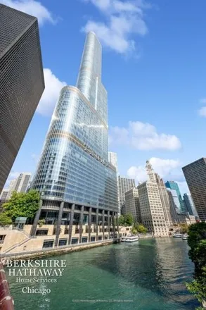 Image 2 - Trump International Hotel & Tower Chicago, 401 North Wabash Avenue, Chicago, IL 60611, USA - Condo for rent