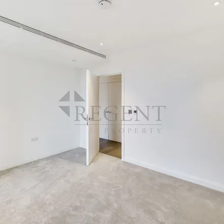 Rent this 2 bed apartment on Matilda House in 25 Oval Way, London