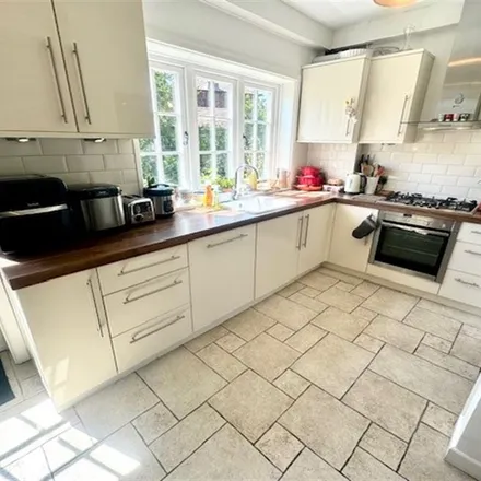 Rent this 4 bed apartment on Highfield Lane in Portswood Park, Southampton