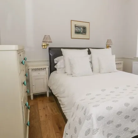 Rent this 2 bed duplex on Mappowder in DT10 2EW, United Kingdom