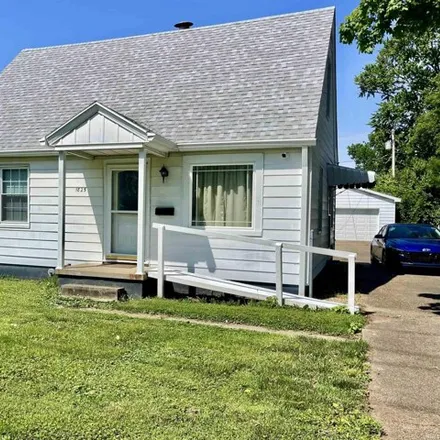 Buy this 3 bed house on 1825 Lodge Ave in Evansville, Indiana