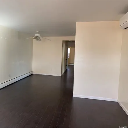 Image 3 - 144-37 27th Avenue, New York, NY 11354, USA - Apartment for rent