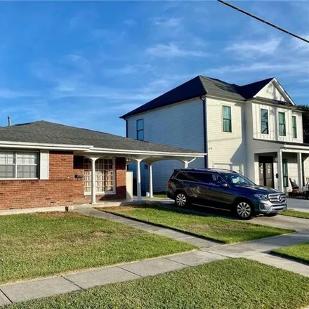 Buy this 3 bed house on 2947 Metairie Heights Avenue in Bucktown, Metairie