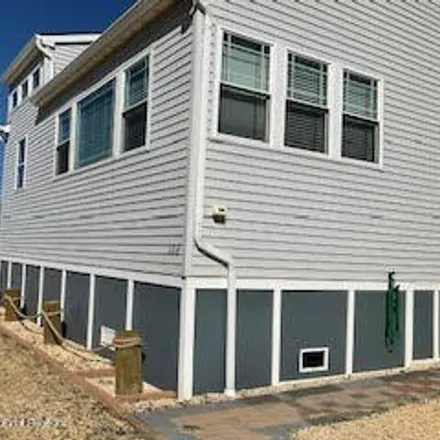 Image 4 - 106 West Pompano Way, Dover Beaches North, Toms River, NJ 08735, USA - House for rent