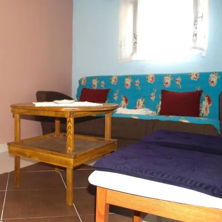 Rent this 1 bed apartment on 23212 Općina Tkon