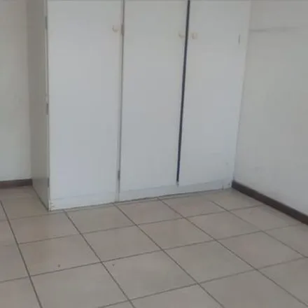 Image 4 - unnamed road, Florida Lake, Roodepoort, 2709, South Africa - Apartment for rent