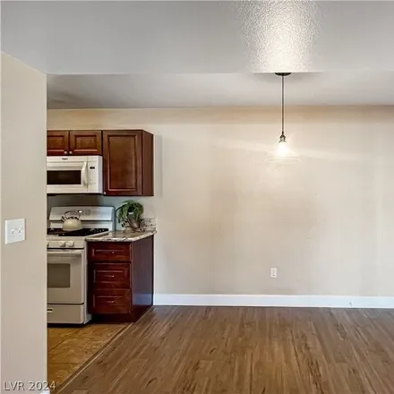 Image 6 - Jeffreys Street, Henderson, NV 89052, USA - Condo for sale