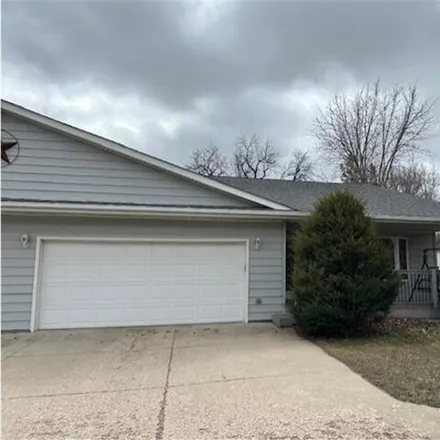 Buy this 2 bed house on 277 13th Street in Windom, MN 56101