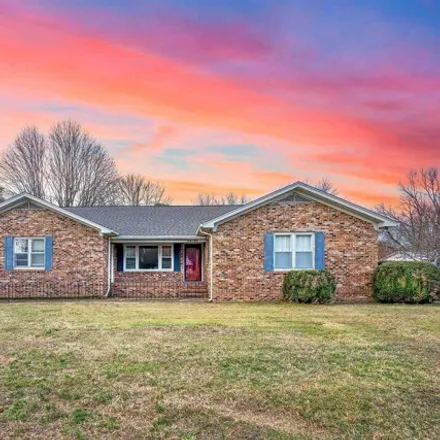 Buy this 3 bed house on 20147 Elkton Rd in Athens, Alabama