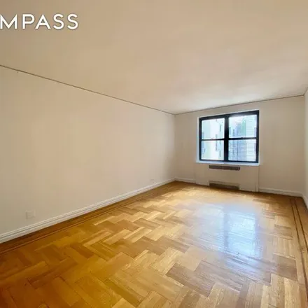 Image 5 - 700 Fort Washington Avenue, New York, NY 10040, USA - Apartment for rent
