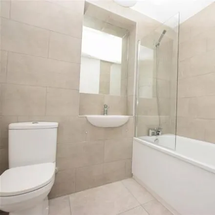 Image 3 - Primrose Hill Slow Tunnel, Finchley Road, London, NW3 5EG, United Kingdom - Townhouse for rent