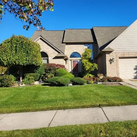 Rent this 4 bed house on 49794 Willowood Drive in Waldenburg, Macomb Township