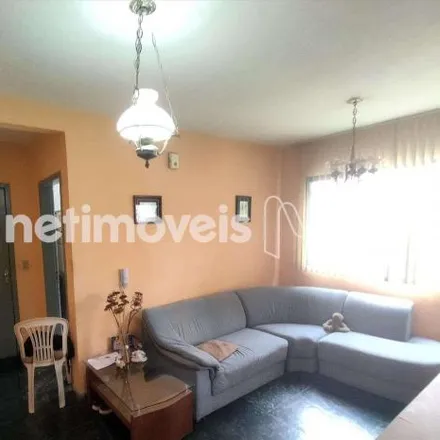 Buy this 2 bed apartment on Escola Estadual Síria Marques da Silva in Rua Inglaterra 410, Jardim Leblon