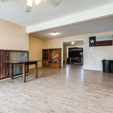 Image 4 - 4303 29th St, Lubbock, Texas, 79410 - House for sale