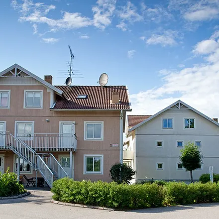 Rent this 1 bed apartment on Stenbyvägen in 524 30 Herrljunga, Sweden