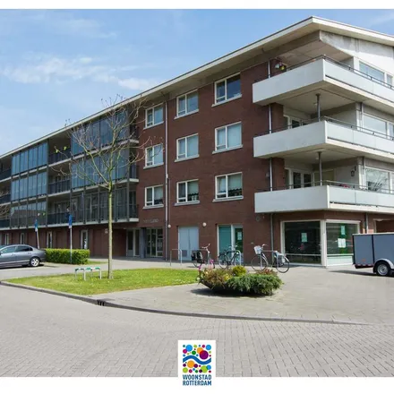 Rent this 2 bed apartment on Zierikzeestraat 79 in 3086 PH Rotterdam, Netherlands