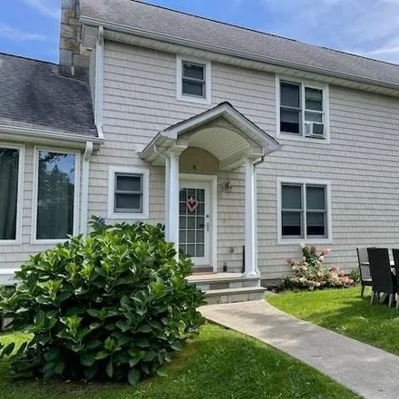 Rent this 2 bed house on 32 Westville Avenue in Beckettville, Danbury