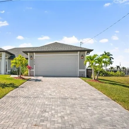 Image 3 - 3225 Northwest 18th Street, Cape Coral, FL 33993, USA - House for sale