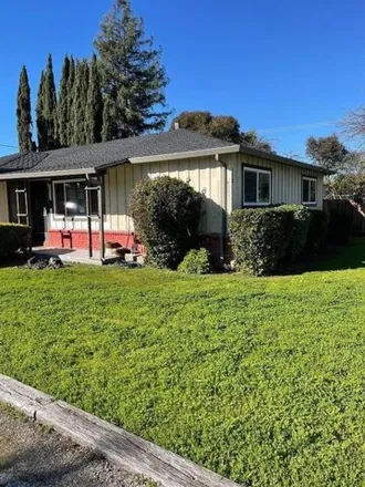 Buy this studio house on 515 Easy Street in Mountain View, CA 94043