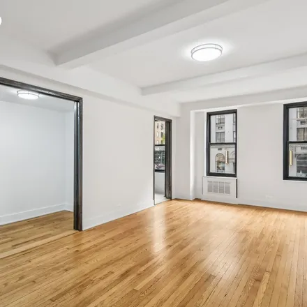 Rent this 3 bed apartment on 200 West 16th Street in New York, NY 10011